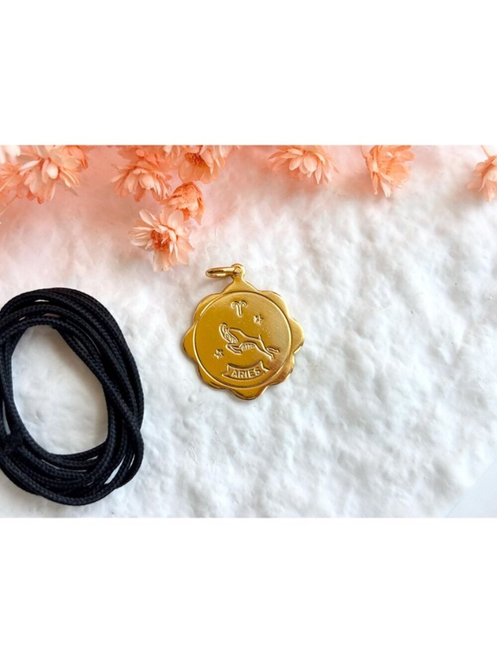 Aries Zodiac Scalloped Gold Toned Vintage Pendant Necklace w/ Black Rope - 26" - Picture 5 of 16
